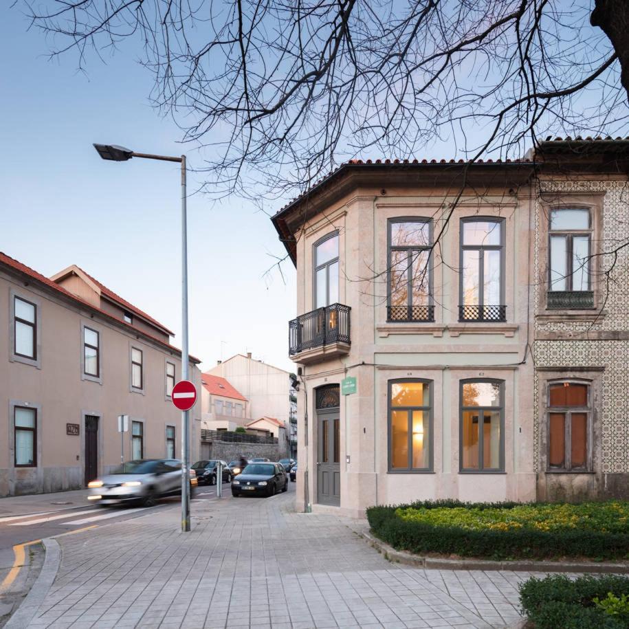 Apartment With Private Garden Porto Zewnętrze zdjęcie