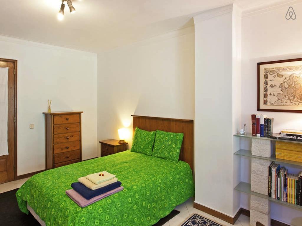Apartment With Private Garden Porto Zewnętrze zdjęcie