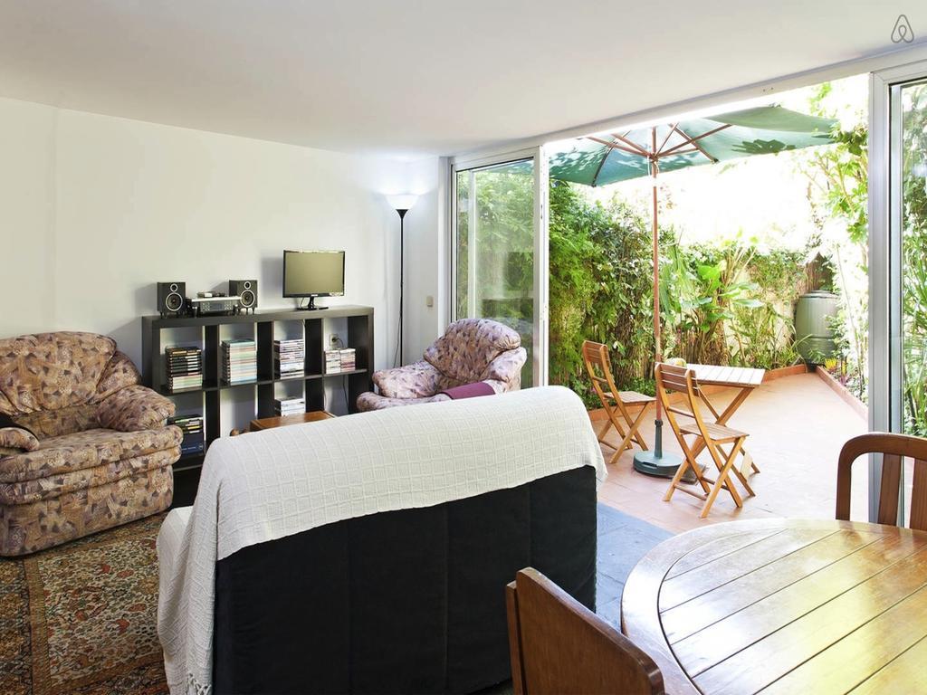 Apartment With Private Garden Porto Zewnętrze zdjęcie