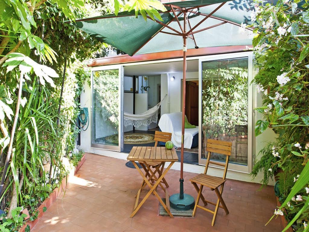 Apartment With Private Garden Porto Zewnętrze zdjęcie