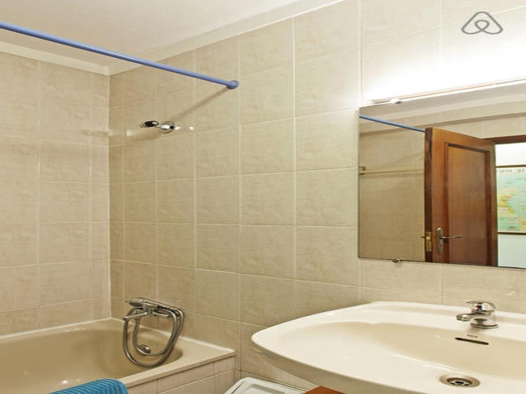 Apartment With Private Garden Porto Zewnętrze zdjęcie